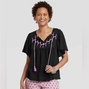Women's Flutter Short Sleeve Embroidered Top new